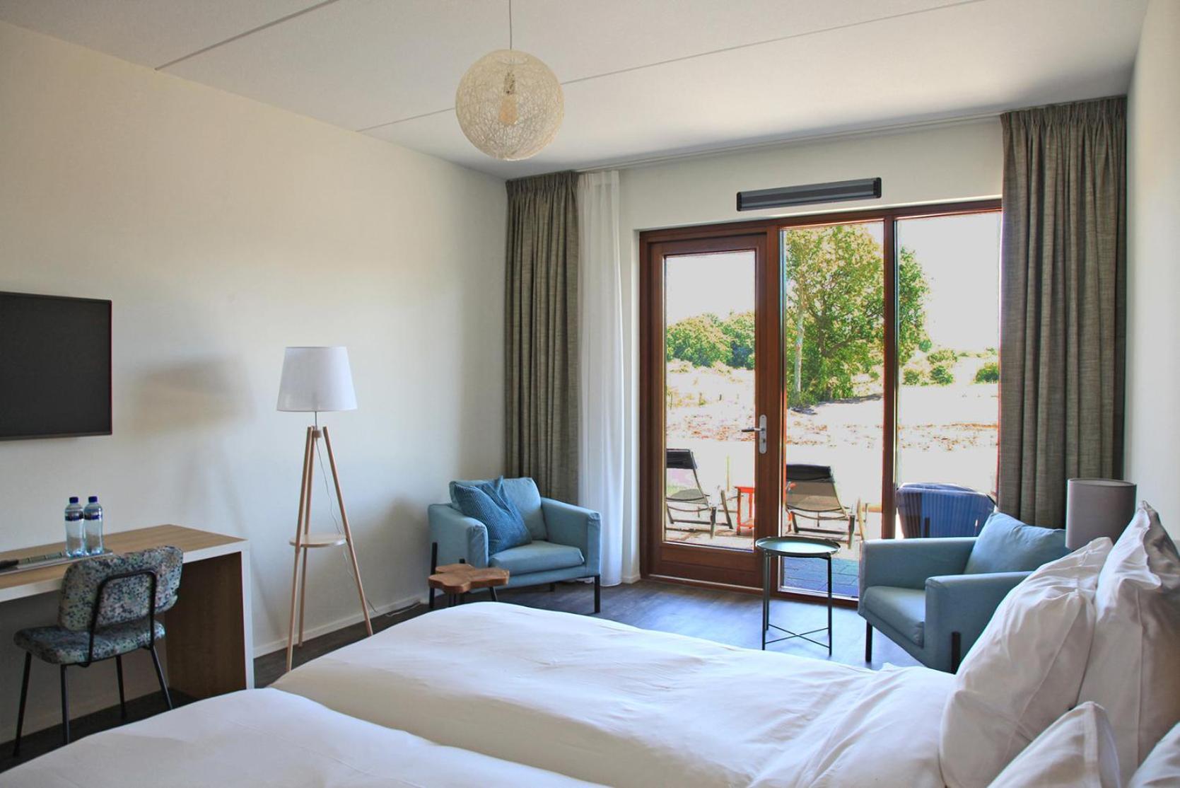 Hotel Strandhotel Duinoord 4*