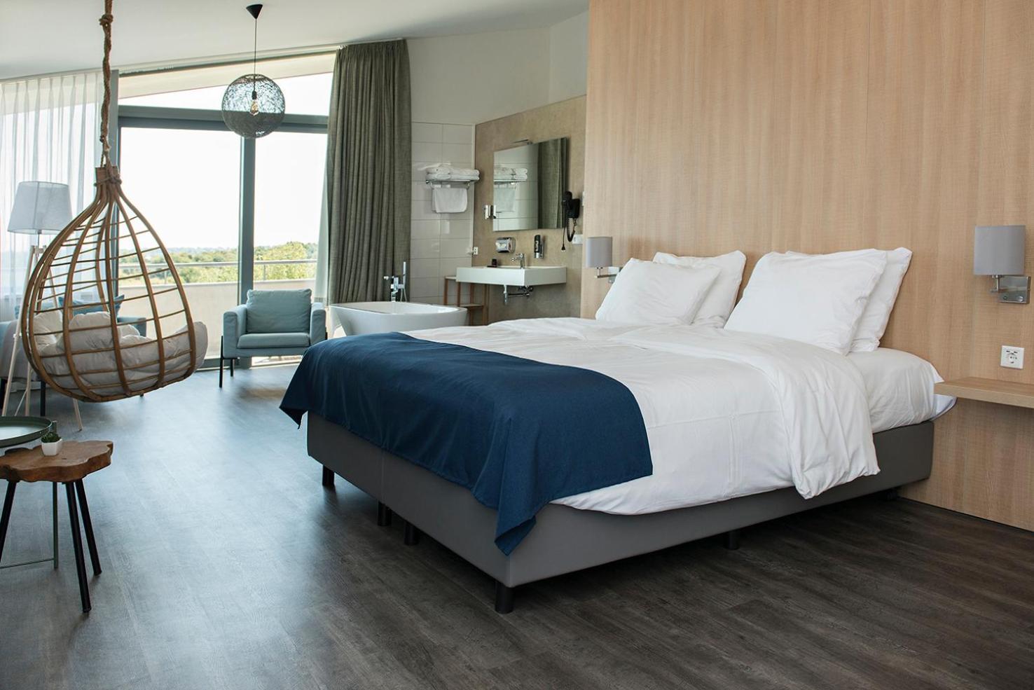 Hotel Strandhotel Duinoord 4*